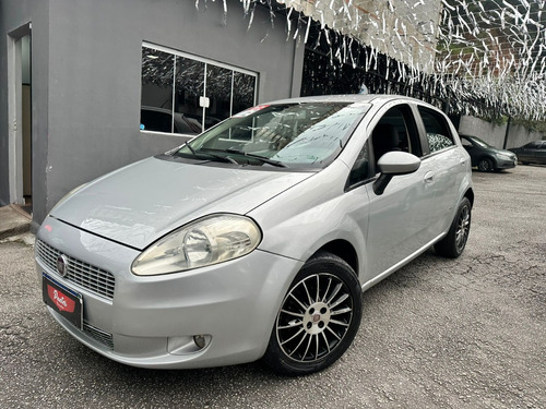 Fiat Punto 1.6 16v Essence Flex 5p