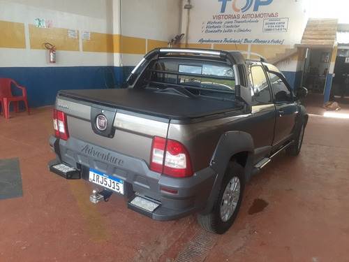 Fiat Strada 2011 1.8 16v Adventure Cab. Dupla Flex 2p