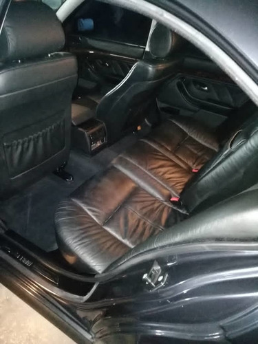 Bmw 528 .