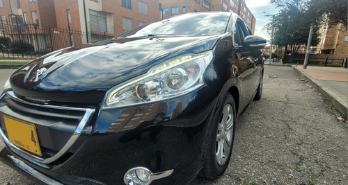 Peugeot 208 1.6 Allure