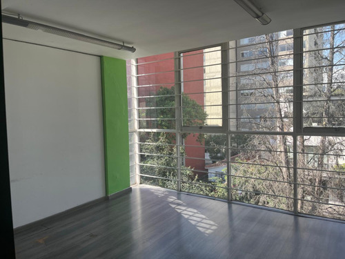 Renta De Oficinas En Polanco, Frente Antara