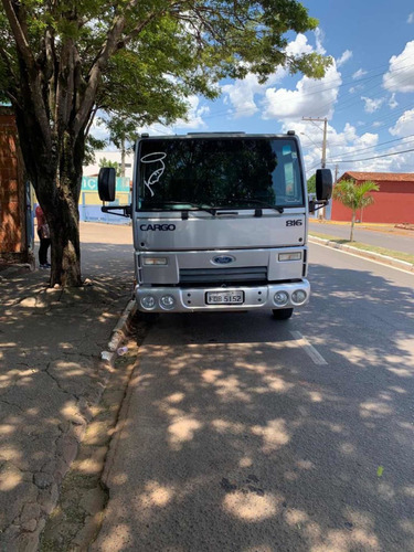 Imagem 9 de 13 de Ford Cargo 816