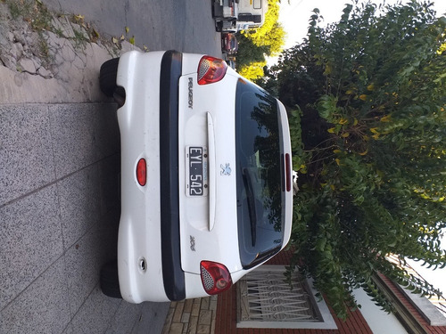 Peugeot 206 1.9 Xrd Premium Sedan 5p