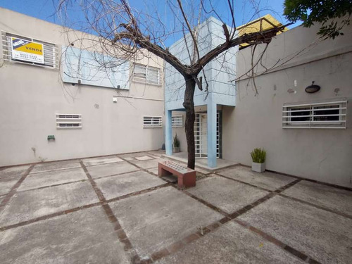 Oficina En Venta En Castelar Norte