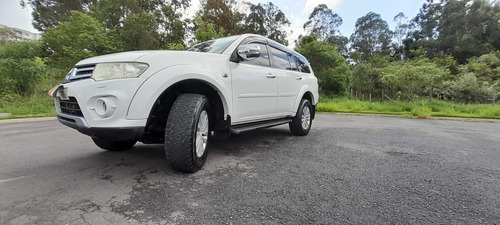 Mitsubishi Pajero 3.2 Hpe Aut. 5p