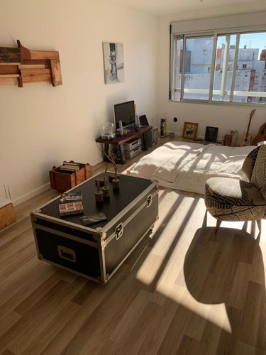 Imagen 1 de 9 de Venta De Monoambiente En Marina 21, Punta Carretas