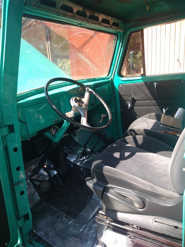 Ford F75