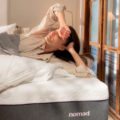 Colchón Queen Size Roomi Nomad Memory Foam