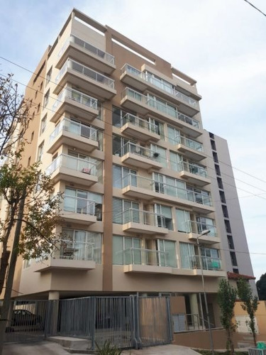 Imagen 2 de 17 de Dos Ambientes En Zona Residencial