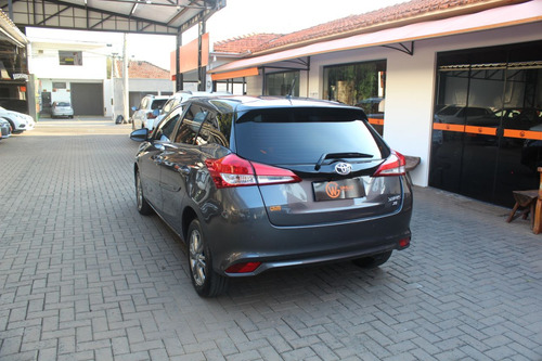 Toyota Yaris Hatch 1.5 16V 4P FLEX XL PLUS CONNECT MULTIDRIVE AUTOMÁTICO CVT