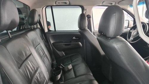 Imagem 9 de 11 de Amarok 2.0 Highline Cab. Dupla 4x4 4p Automática