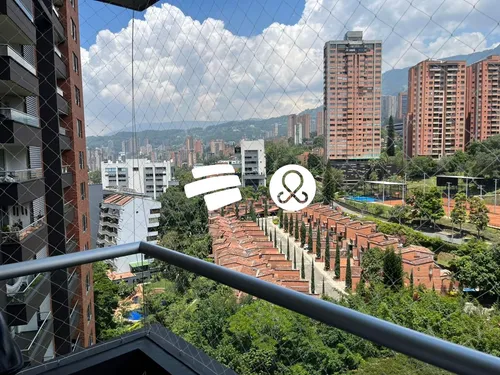 Apartamento En Venta En El Poblado - Transversal Inferior