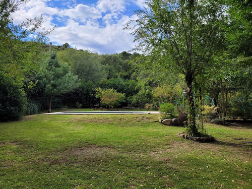 Imagen 23 de 24 de Casa. Jardín. Pileta. Cruz Chica