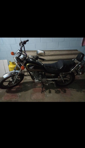 Imagen 3 de 6 de Honda V-men