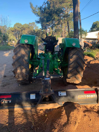 John Deere 2140 2140