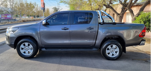 Toyota Hilux 2.8 Cd Srv 177cv 4x2