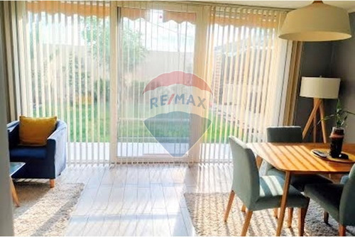 Arriendo En Buin, Linderos 3 Dorm -3 Baños