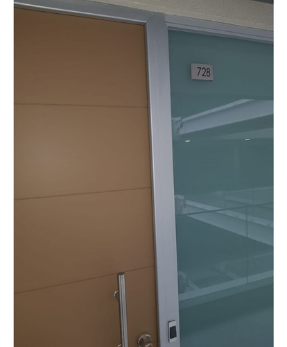 Sector Estoril, Oficina 22 Mts, 1 Privado + Estac. - Himalay