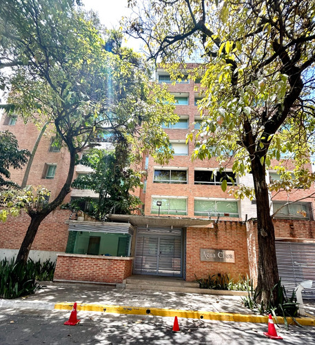 Venta De Apartamento Los Naranjos De Las Mercedes, Caracas (lz)
