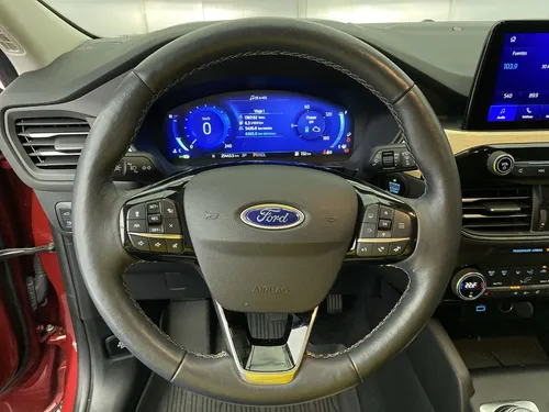 Ford Escape Titanium Hev