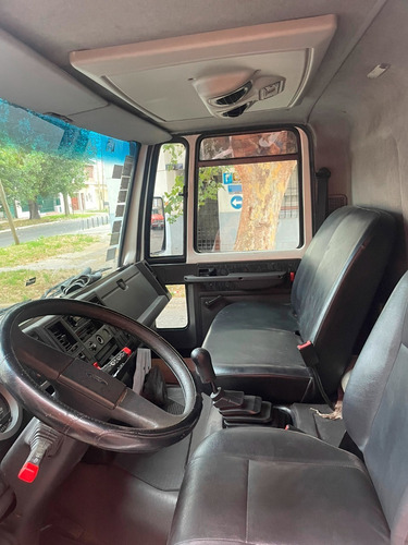 Imagen 5 de 16 de Ford Cargo 915
