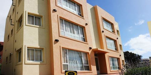 Imagen 5 de 16 de Venta De Departamento En Valeria Del Mar.