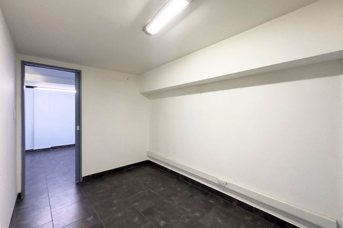 Venta Local Sobre Av. San Juan Constitucion