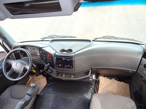 Caminhão Mercedes Benz Mb Axor 2036 4x2 Ano 2015/16