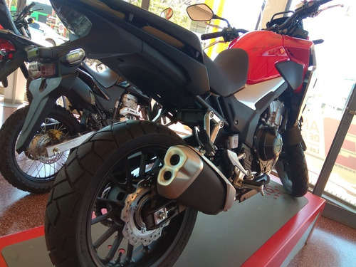 Imagen 4 de 6 de Honda Cb500x