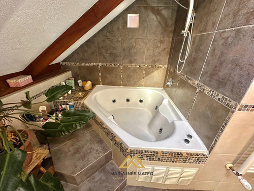 Espectacular Casa En Andalué, Amplia Y Excelente Ubicación
