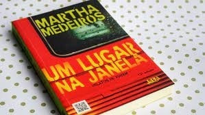 Livro Um Lugar Na Janela: Relatos De Viagem - Martha Medeiros [2012]