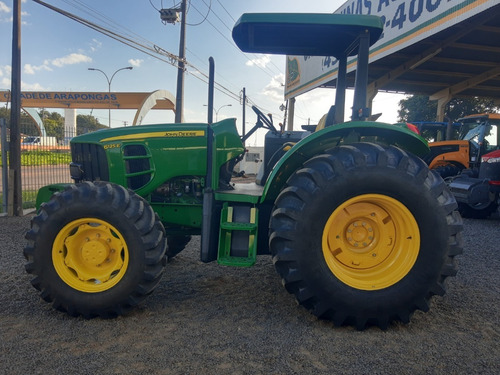 Imagem 5 de 7 de Trator John Deere 6125 E Plataformado .