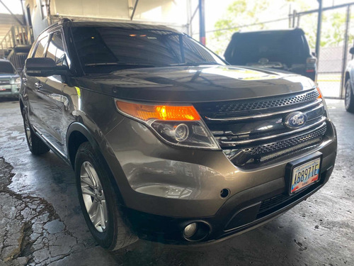 Imagen 2 de 8 de Ford Explorer Limited 4x4 Automatico