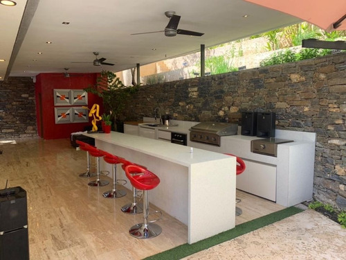 Imagen 10 de 16 de Vendo Casa 1050m2 4h+2s/6b+s/15p La Lagunita 0583