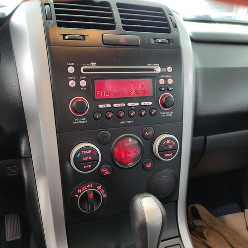 Imagem 8 de 8 de Suzuki Grand Vitara 2.0 4x2 16v Gasolina 4p Automático