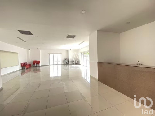 Venta Departamento 3 Ambientes Supermanzana 7