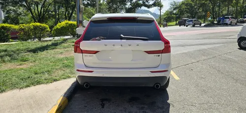 Volvo XC60 2.0 T5 Awd Momentum