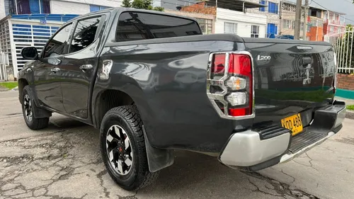 Mitsubishi L200 L200