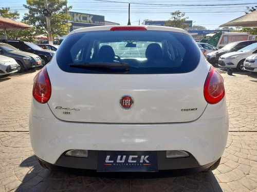 Imagem 4 de 13 de Fiat Bravo Essence 1.8 16v 4p