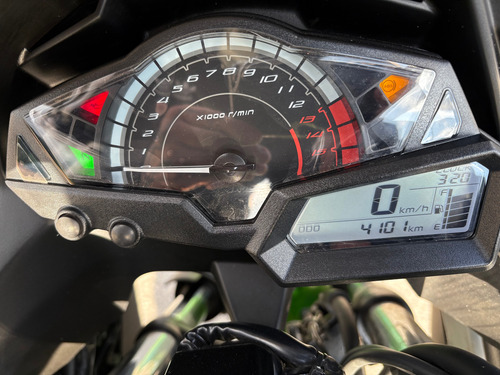 Kawasaki Ninja 300