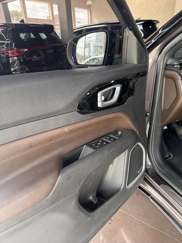 Jeep Commander Overland Td380 4x4 Turbo Diesel