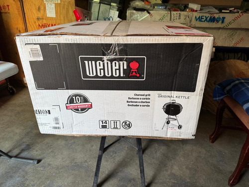 Asador Weber De Carbón Original Kettle 22 Negro (Usado)