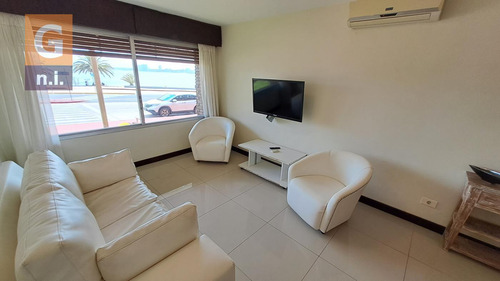 Apartamento En Punta Del Este (península) Ref. 6587