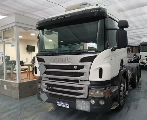 Scania P360 6x2 Año 2013