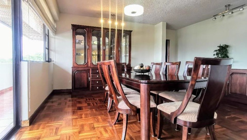 Imagen 3 de 16 de Amplio Apartamento Amueblado De 3 Habs En Alquiler En Zona 14