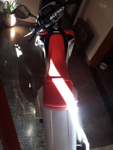 Imagen 7 de 9 de Honda Crf250l Japonesa Vendo Opermuto Zona Olivos Excelente
