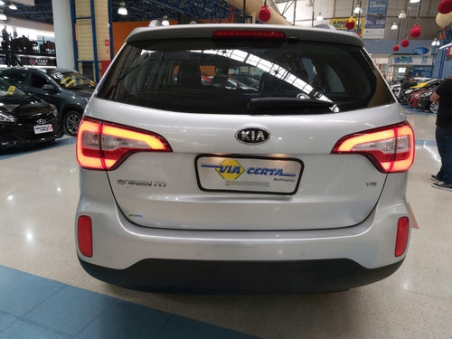 Imagem 9 de 15 de Kia Sorento 3.5 V6 Ex 7l 4wd