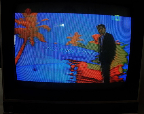 Imagen 3 de 4 de Televisor Panasonic 13 Pulgadas Sin Control Remoto