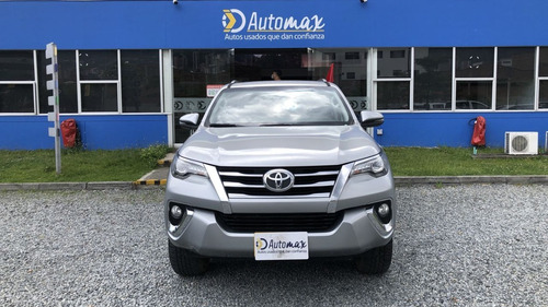 Toyota Fortuner Sm