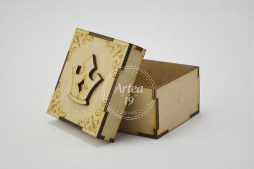 Caja De Madera De Mdf Para 15 Años Princesas 25pzs Art2761